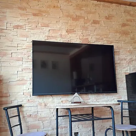 Apartament Mezonetovy V Oscadnici Oszczadnica