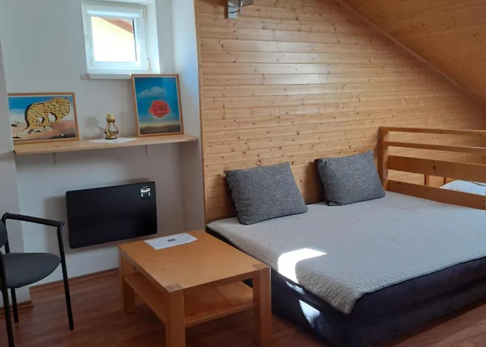 Mezonetovy V Oscadnici * Oszczadnica